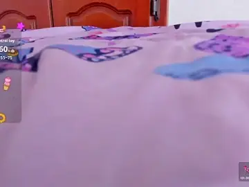 Venus_Blackk  live sex cam