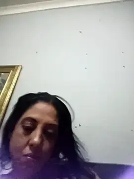 Zara4u  live sex cam