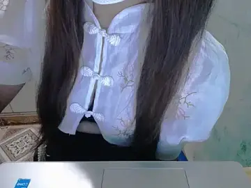 Maian_love  live sex cam