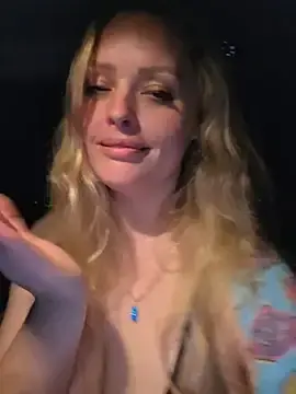 Bridgette03  live sex cam