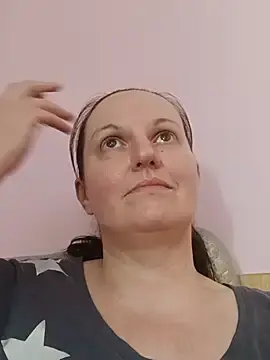 BustyLadyAlma  live sex cam