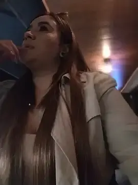 EmaGw7  live sex cam