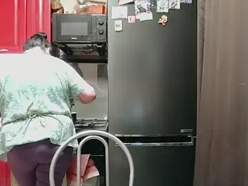 Infinity_loveliness  live sex cam