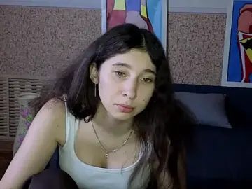 Cherryo_bloom76  live sex cam