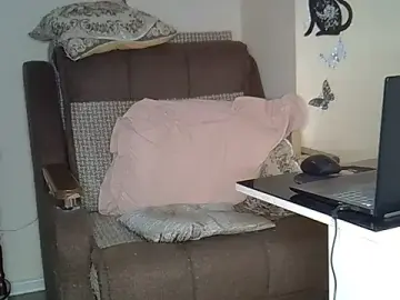 EllaJohnsonX  live sex cam