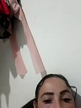 Karol330  live sex cam