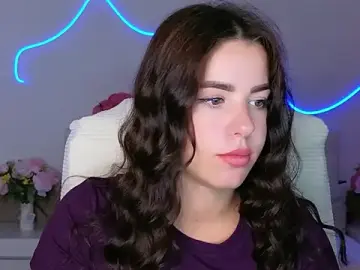 MaddiePerez  live sex cam