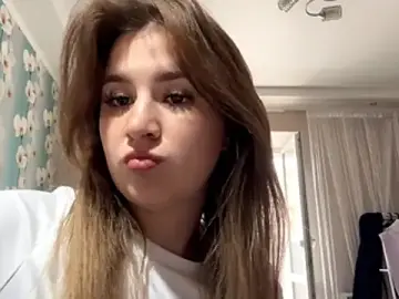 RufinaKeck  live sex cam