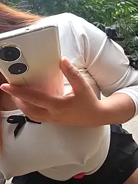 Akira_sera  live sex cam