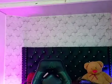 Diamond_juliana  live sex cam