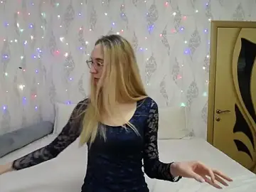 KlaryBrait  live sex cam