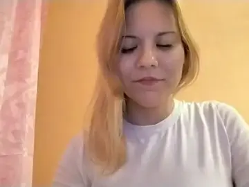 MerilynUknown  live sex cam