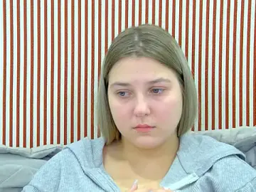 TinnaBurton  live sex cam