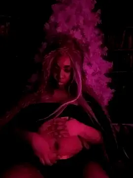 VenezuelaLuxeNoir  live sex cam