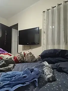 Lilirosebra  live sex cam