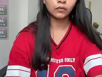 Luv_johrrra  live sex cam