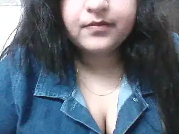 Radhikkaa  live sex cam