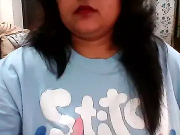 Radhikkaa  live sex cam