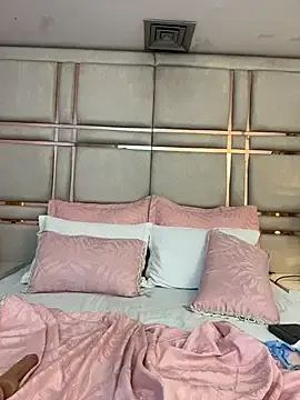 AlliceJhones  live sex cam