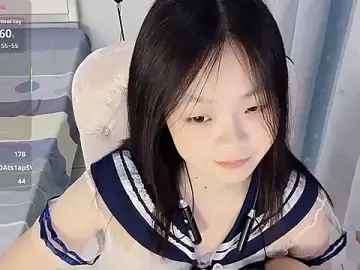 Lena-yyds  live sex cam