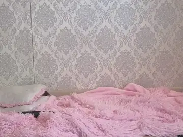LesleyMil  live sex cam