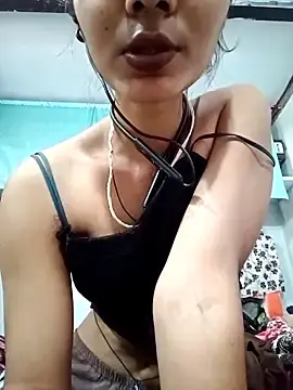 Mohnicut  live sex cam