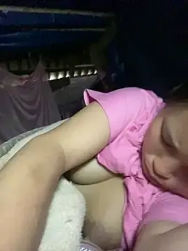 O_o_UwU_o_O  live sex cam