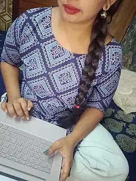 Shalini_telugu09  live sex cam