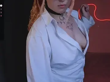The_Full_Red_Moon  live sex cam