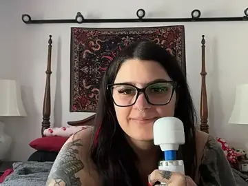Inked_siren  live sex cam