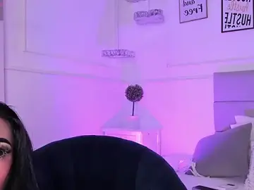 AriRobert_  live sex cam