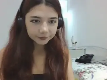 BerniceDigennaro  live sex cam