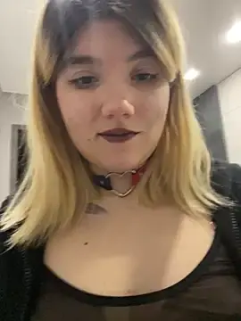 Cherry___Blossom  live sex cam