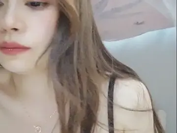 Lili-00  live sex cam