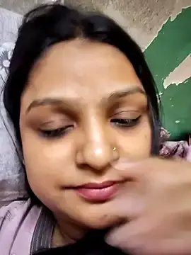 Ruhirani  live sex cam