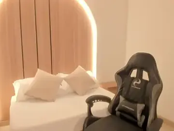 Megan_thorp  live sex cam