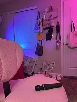 Ollythegreat  live sex cam