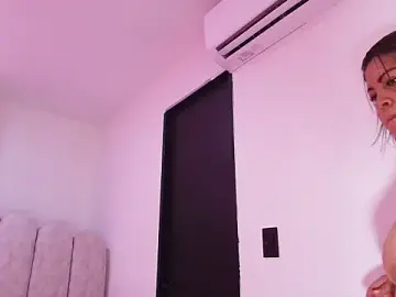 Karla_hilton1  live sex cam