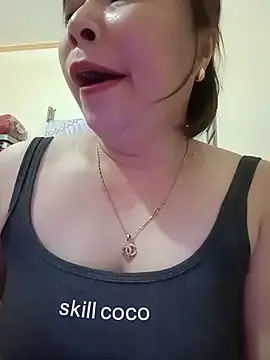 Mi-Chinn  live sex cam