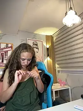 Bella_vibess_s  live sex cam