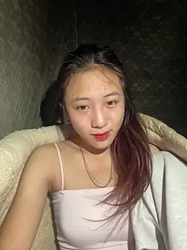 Joss-caprri  live sex cam