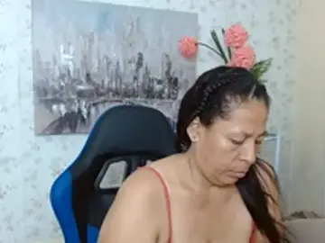 Mature_martina  live sex cam