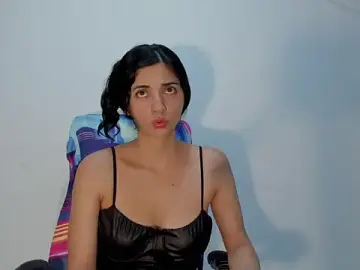 Linisprincehot69  live sex cam