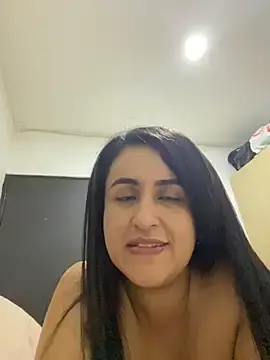 MADAMELUNAXXX  live sex cam