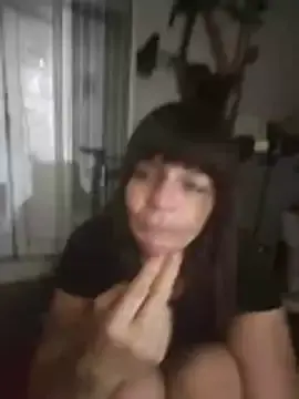 Petitegreeneyez69  live sex cam