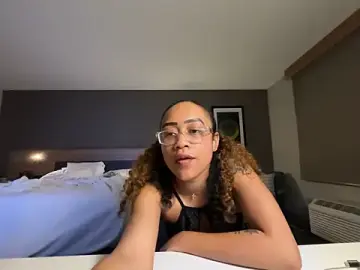 RylReese  live sex cam