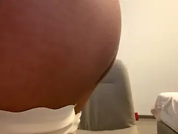 McdnwcmbbbeiI_12  live sex cam