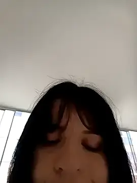 Nikol_579  live sex cam