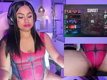 Alice_Roys  live sex cam