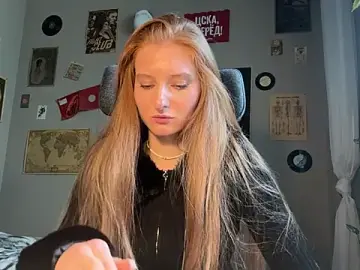 EllyCerry  live sex cam